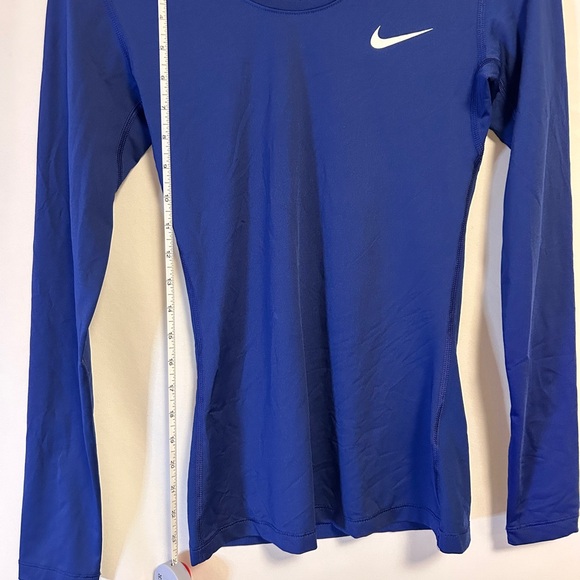 Nike Pro Combat Women’s Long Sleeve Top - Picture 4 of 4